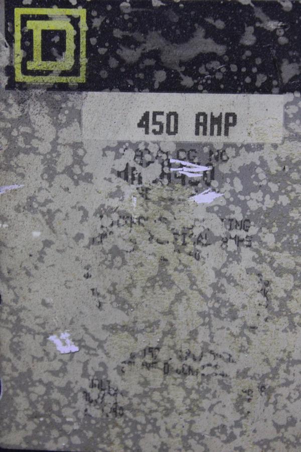 Used SQUARE D I-LINE CIRCUIT BREAKER IL34300 300 AMP 480 VAC 3-POLE