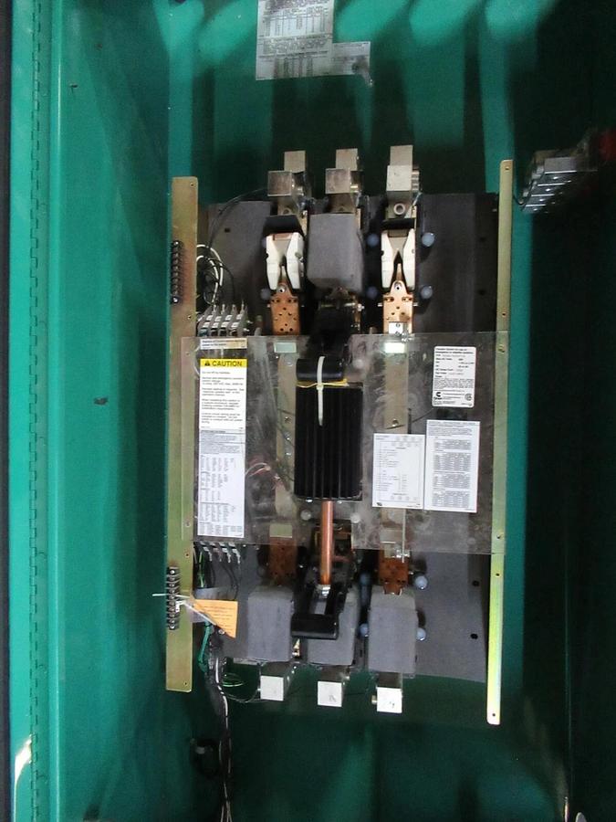 Used ONAN AUTOMATIC TRANSFER SWITCH OTD-4958740 480 V 3 PHASE 1000 AMP 0306-3456-16