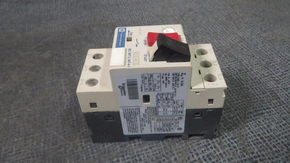 Used (1) TELEMECANIQUE CONTACTOR MANUAL MOTOR START 4-6.3 AMP 600V  MODEL: GV2-M10