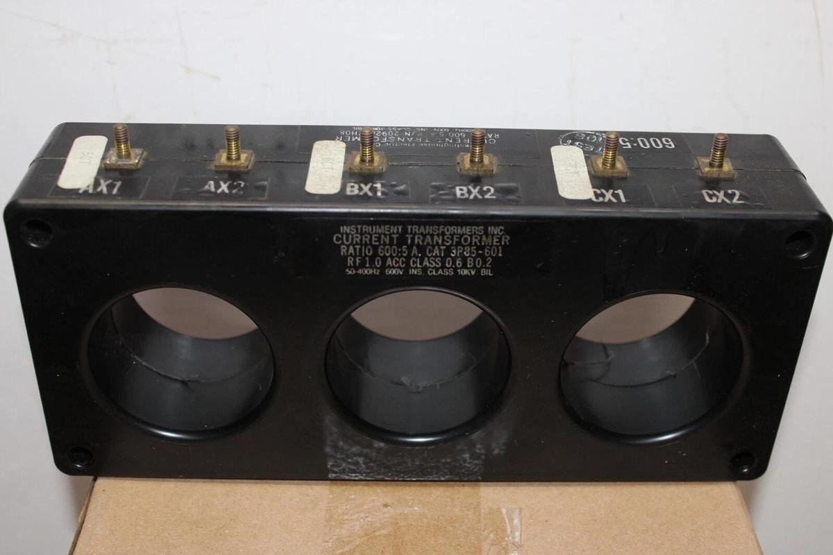 Used WESTINGHOUSE CURRENT TRANSFORMER 3P85-601 2092A37H08 600:5 AMP 600 VOLT