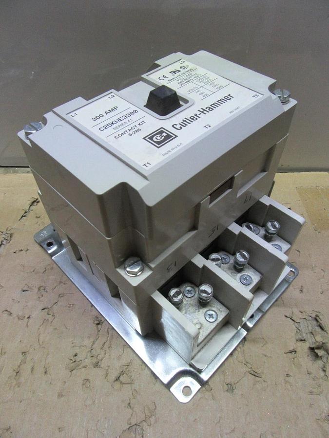 Used CUTLER HAMMER CONTACTOR C25KNE3300 300 AMP 600 VAC 3-PHASE COIL: 110/120 V