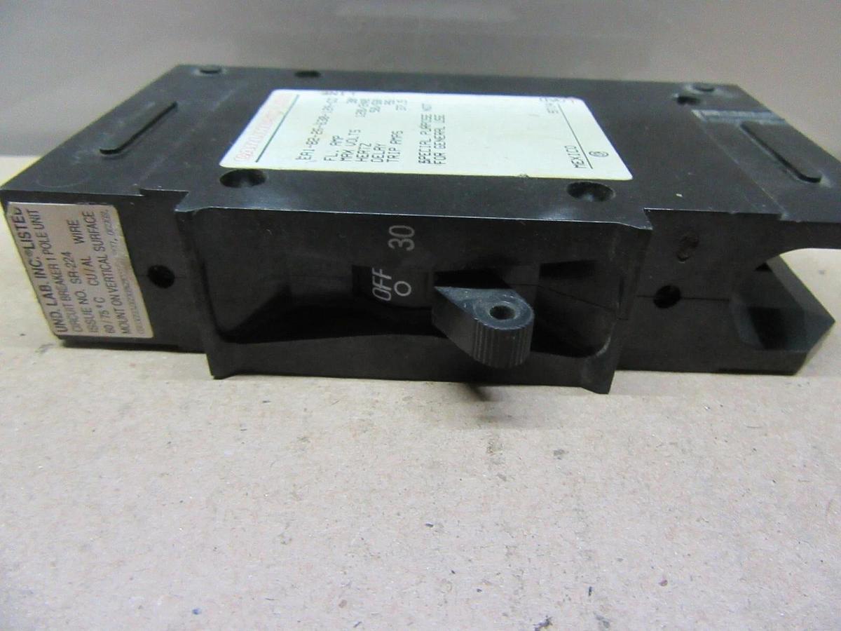 Used CARLING SWITCH EA1-B2-26-630-12A-CC 30 AMP 120/240 VAC 37.5 TRIP AMP 1-POLE