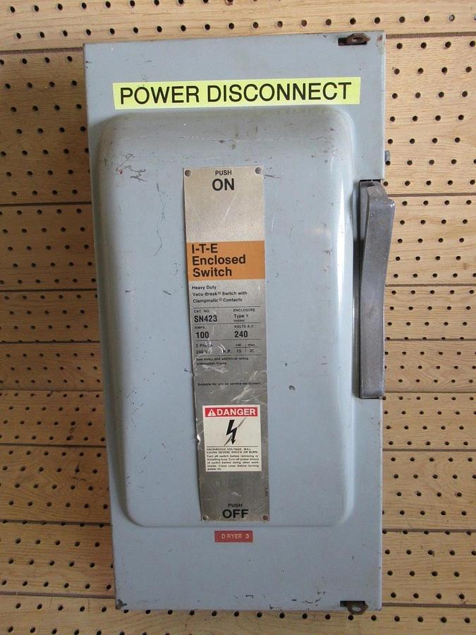 Used ITE DISCONNECT FUSIBLE SAFETY SWITCH SN423 240VAC 30HP 100A **WARRANTY**