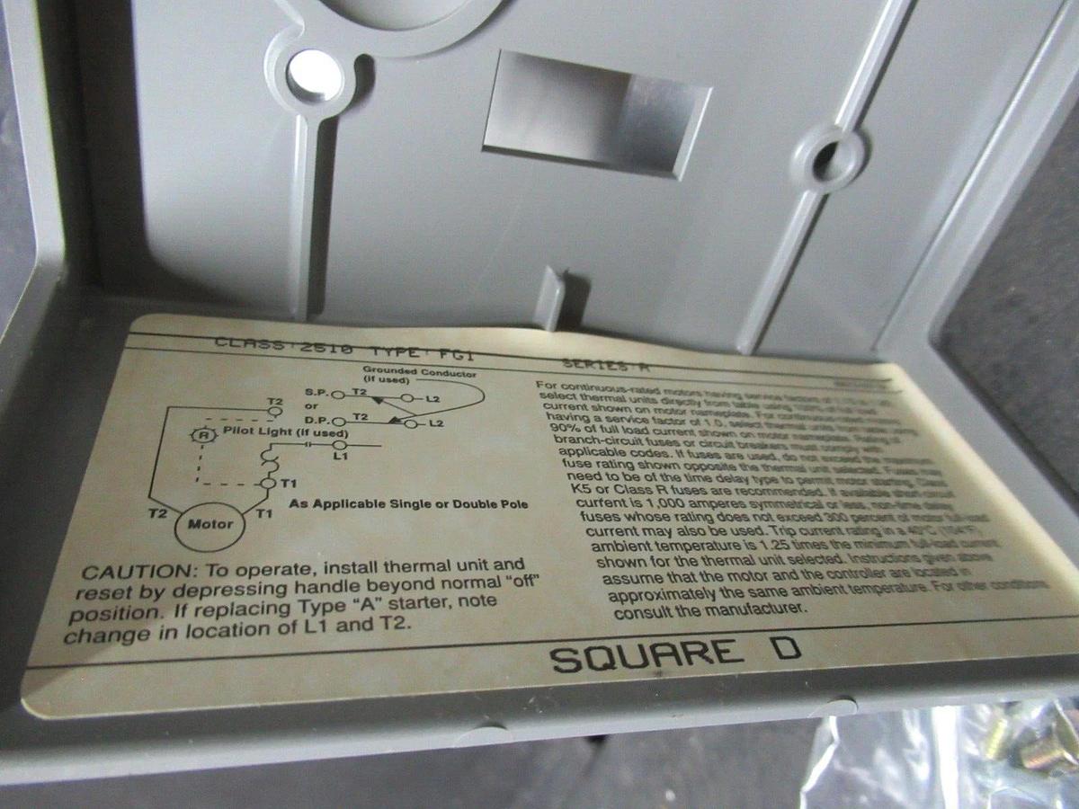 NEW SURPLUS SQUARE D FHP MANUAL MOTOR STARTER 2510FG1 ENCLOSURE TYPE 1