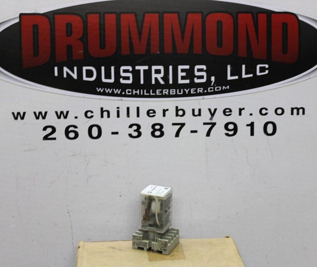 Used SQUARE D RELAY 8501KP12P14V14 24 VOLT 50/60 HZ 12 AMP **WARRANTY**