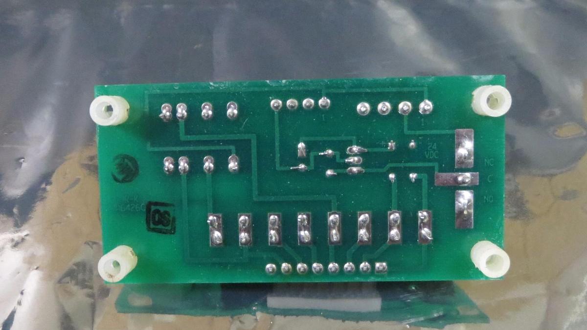 Used LIEBERT SMOKE DETECTOR CONTROL CIRCUIT BOARD  MODEL: SDC100 **WARRANTY**