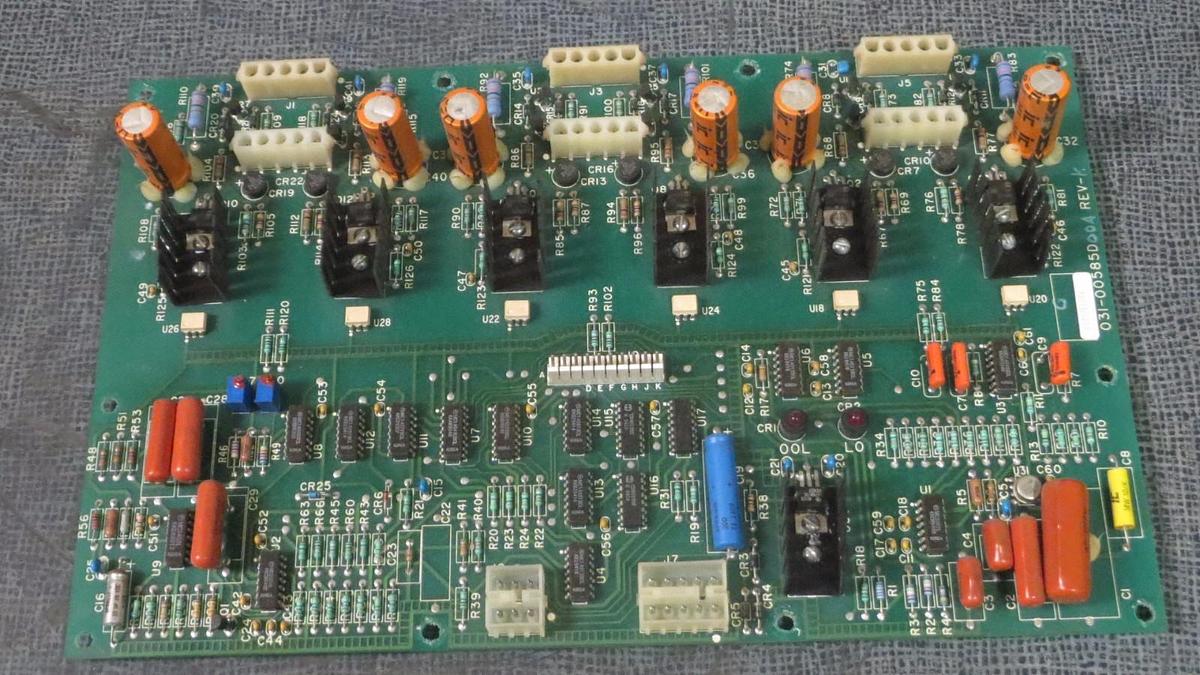 Used YORK CHILLER CIRCUIT BOARD 031-00585D004 REV K **WARRANTY INCLUDED**