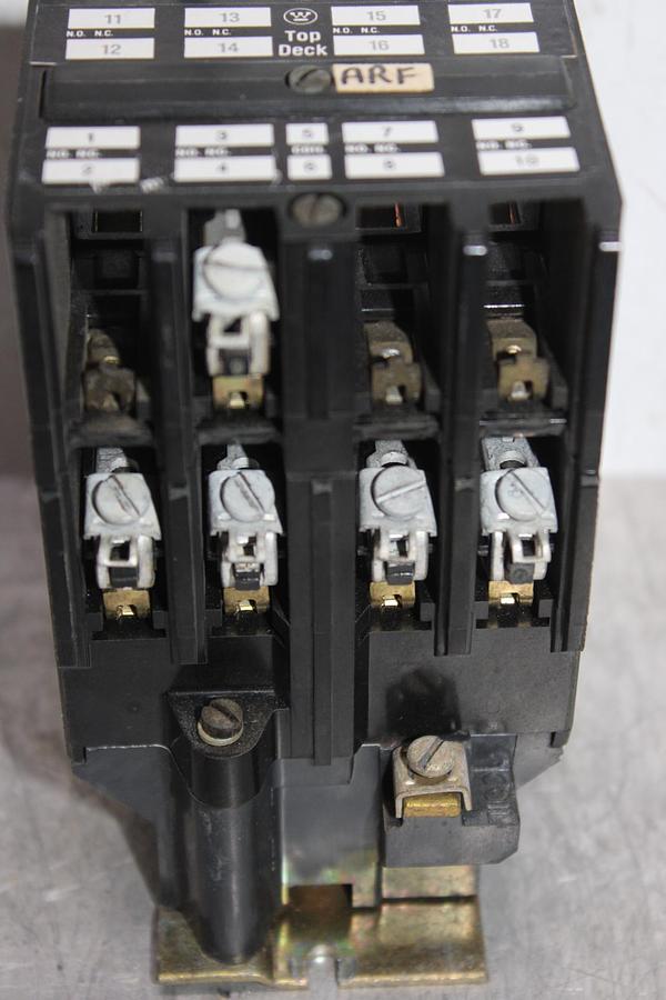 Used WESTINGHOUSE INDUSTRIAL CONTROL RELAY ARB4A 10 AMP 600 VAC