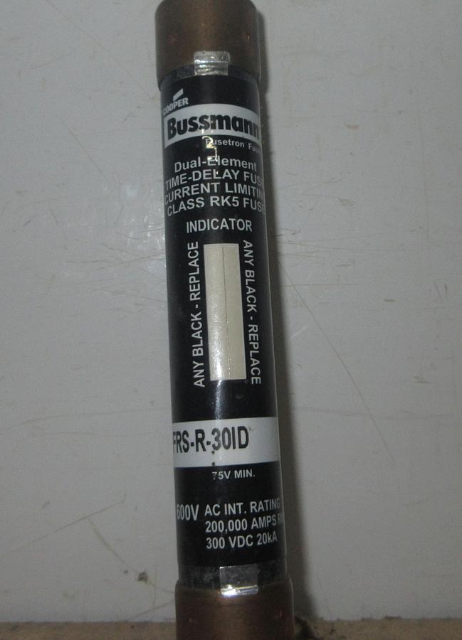 Used LITTELFUSE INDICATOR FUSE FLSR-30-ID 30 AMP 600 VAC
