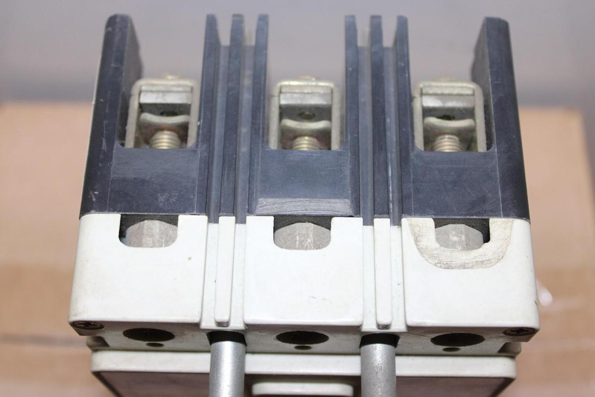 Used WESTINGHOUSE CIRCUIT BREAKER FDB3050L 50 AMP 3-POLE 600 VAC **WARRANTY**