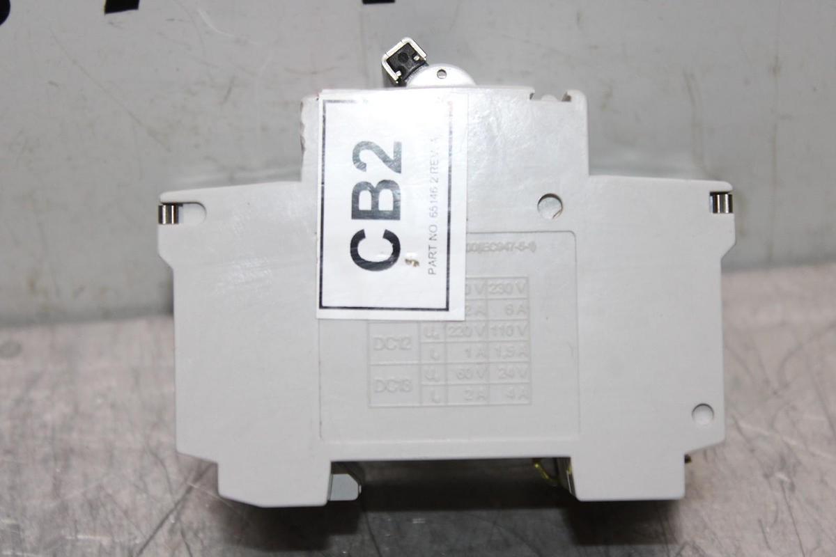 Used ABB CIRCUIT BREAKER S-262-D-8 400 VAC 8 AMP 2-POLE W/ AUXILIARY CONTACT