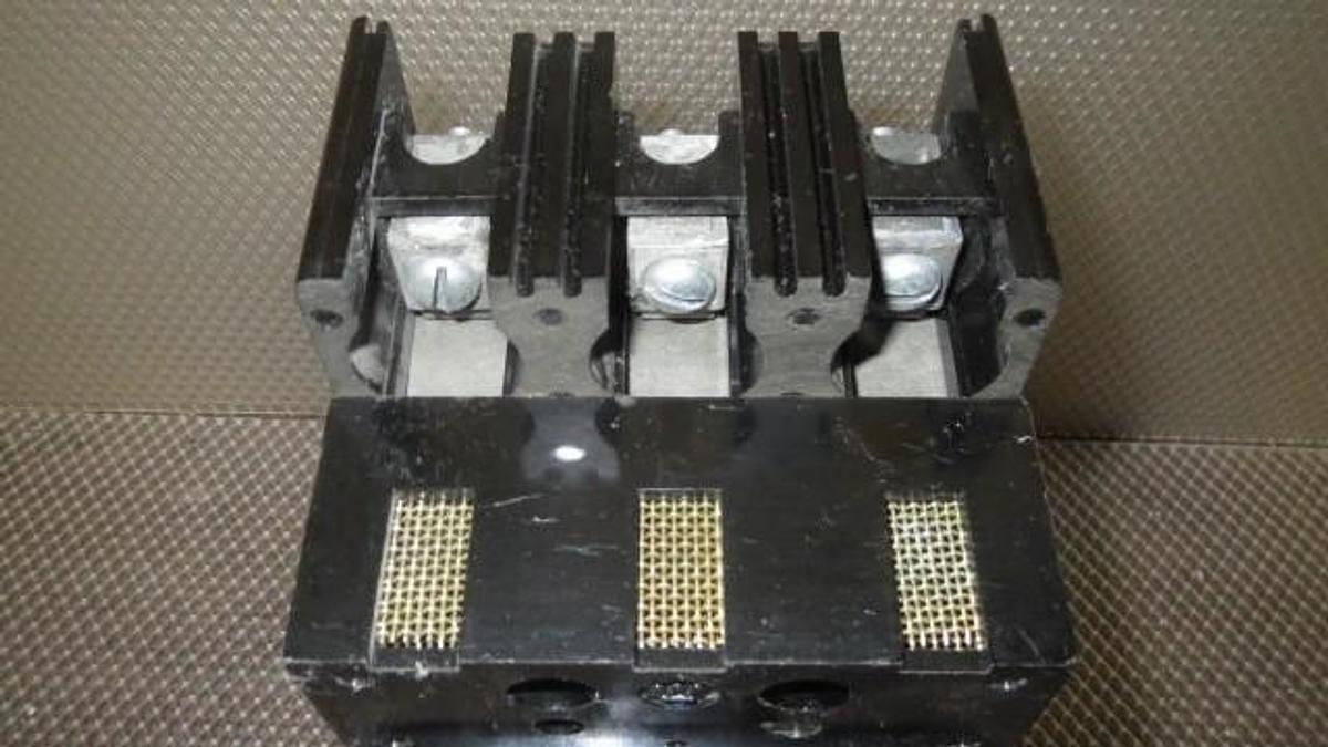 Used WESTINGHOUSE BREAKER 60 AMP 600 VAC 3 POLE STYLE 371B376G17 **WARRANTY**