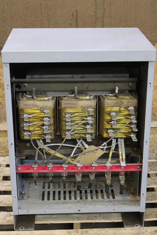 Used 45 kVA GE TRANSFORMER 9T23B3873 HIGH: 480V LOW: 208/120V 3-PHASE 60 HZ