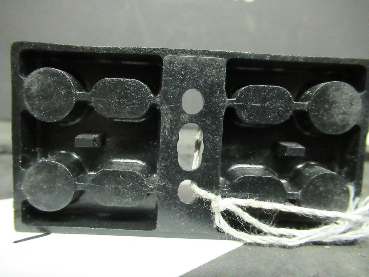 Used LOT OF 2 BUSSMAN FUSE HOLDER BM6032SQ FOR 30 AMP 600 V FUSES **WARRANTY**