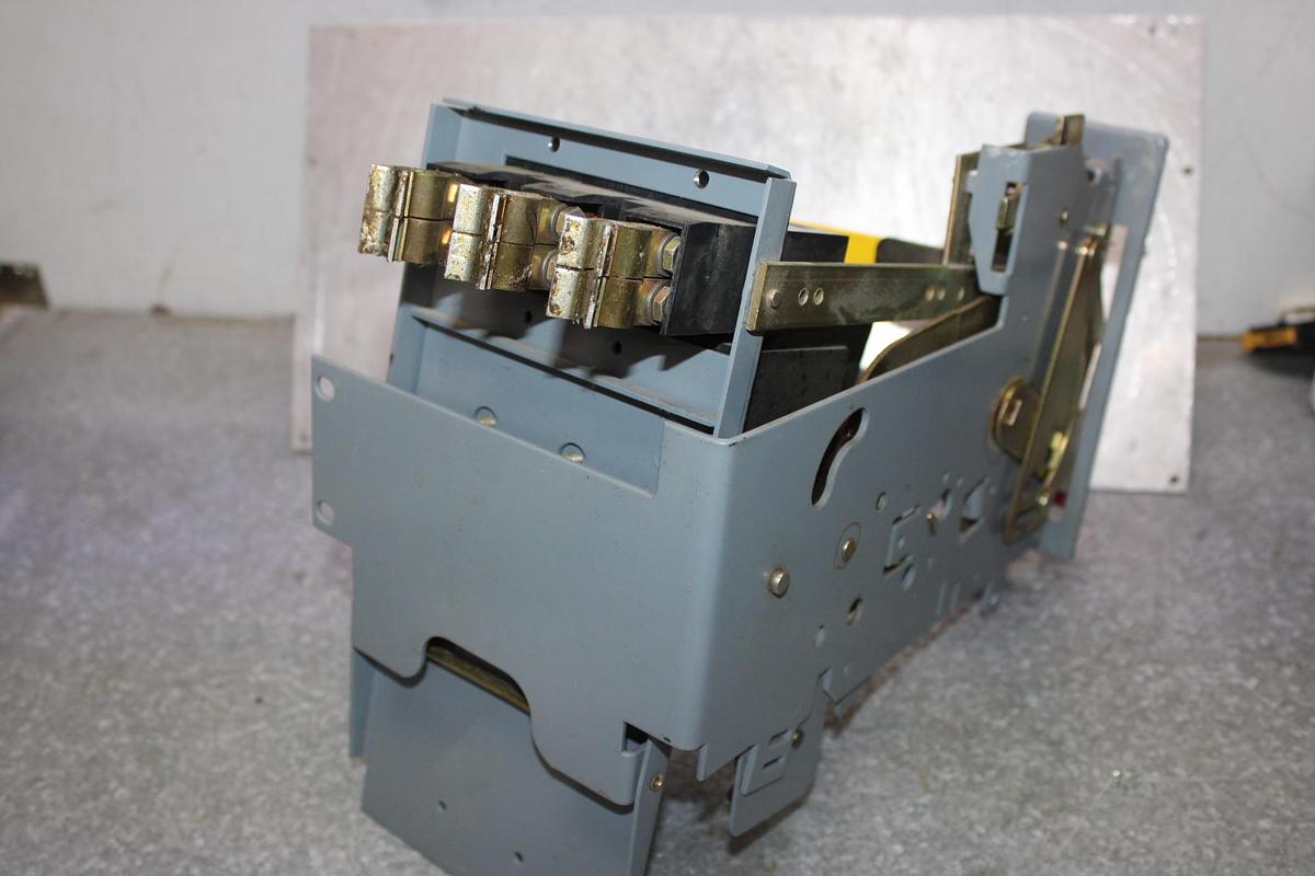 Used CARRIER INTEGRATED STARTER MODULE CEPL130259-07-R 115 VAC