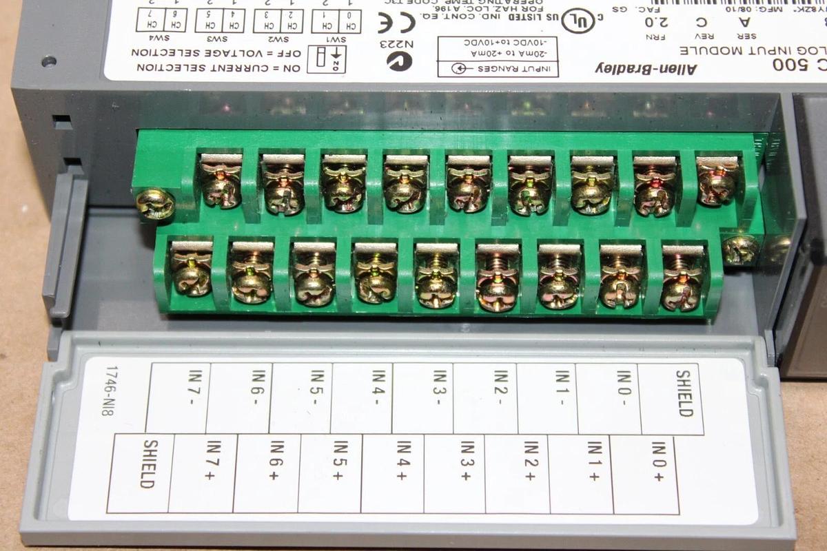 Used ALLEN BRADLEY SLC-500 ANALOG INPUT MODULE 1746-NI8 SER. A REV. C FRN. 2