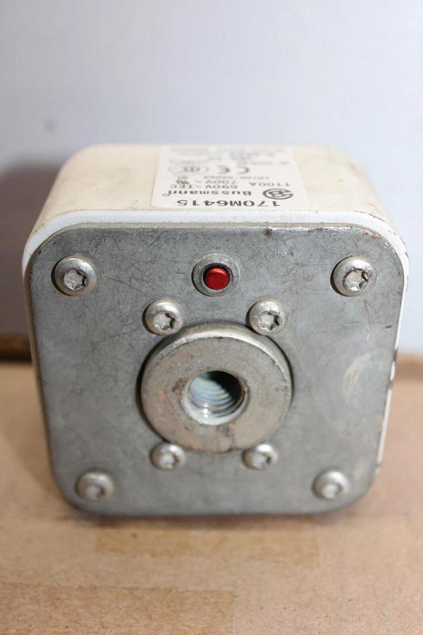 Used BUSSMANN SQUARE BODY FUSE 170M6415 1100 AMP 700 VAC IR700 200KA **WARRANTY**