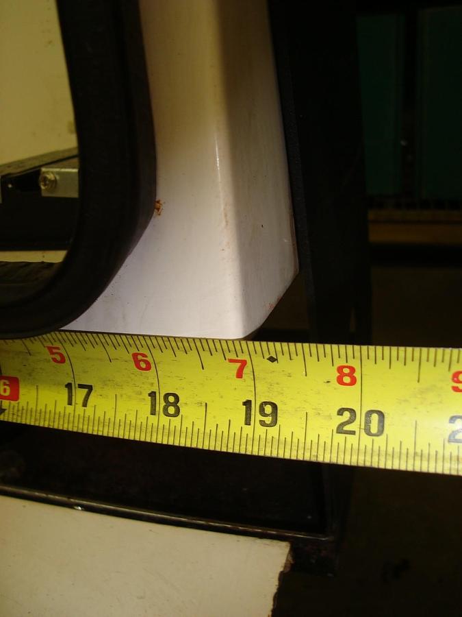 Used OPERATOR INTERFACE ENCLOSURE 4 FT FLAT PANEL STYLE INDUSTRIAL COMPUTER STAND