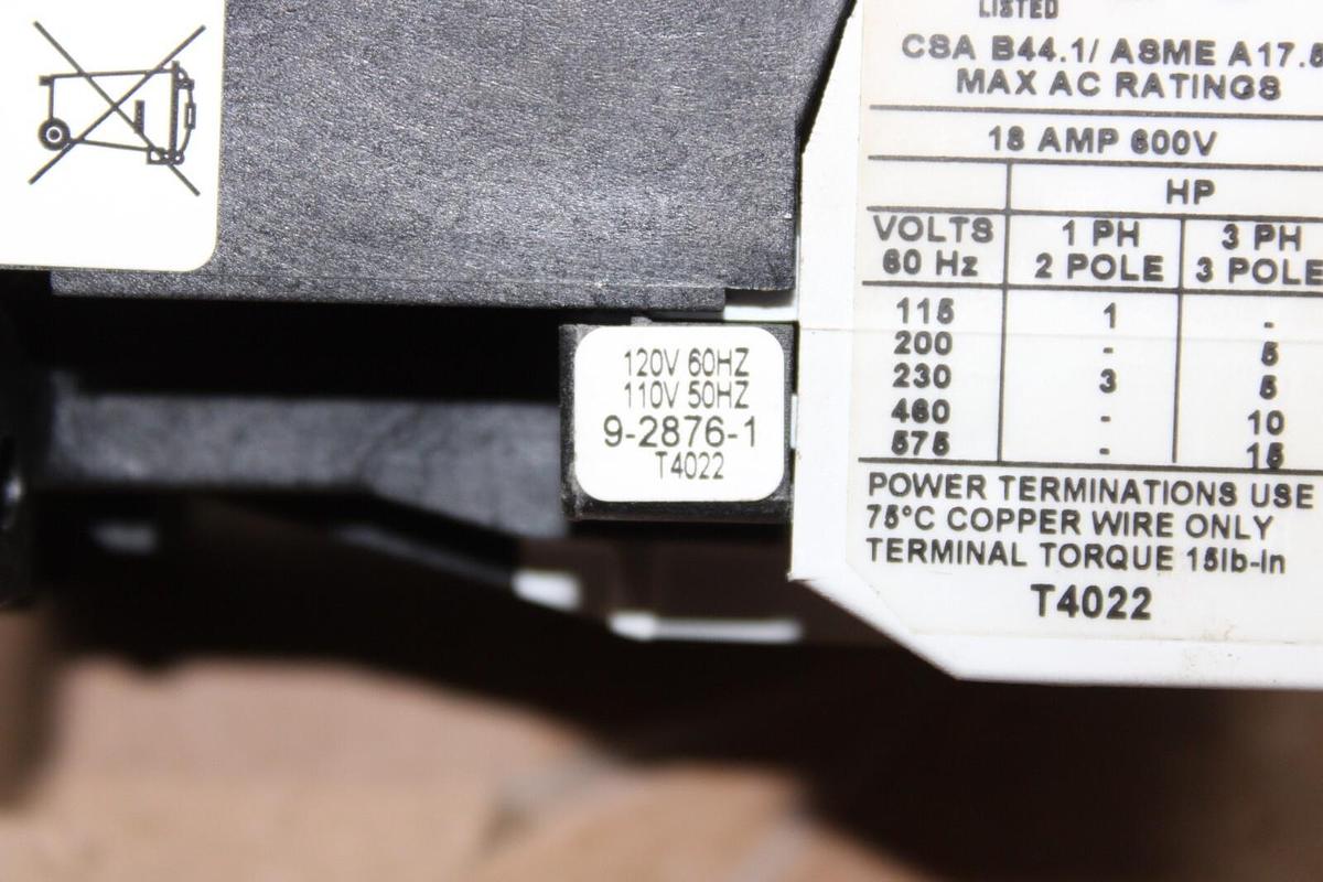 Used EATON CONTACTOR CE15DN3 18 AMP 600 VOLT 15 HP 3-POLE 3-PHASE COIL: 110/120V