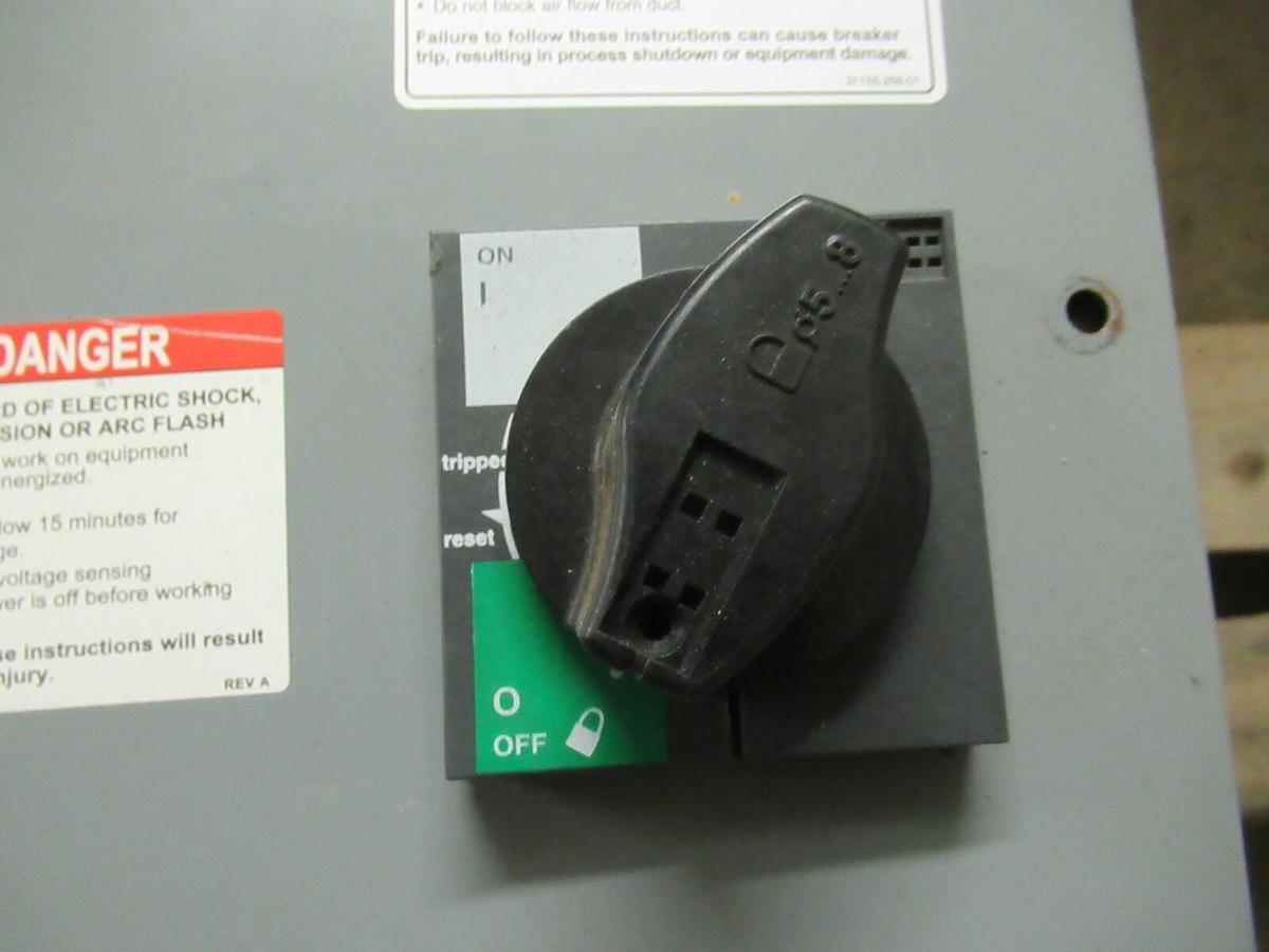 Used SQUARE D E-FLEX ALTIVAR VARIABLE SPEED DRIVE ATV61HD11N4 EFDKG4VY 460V 3-PHASE