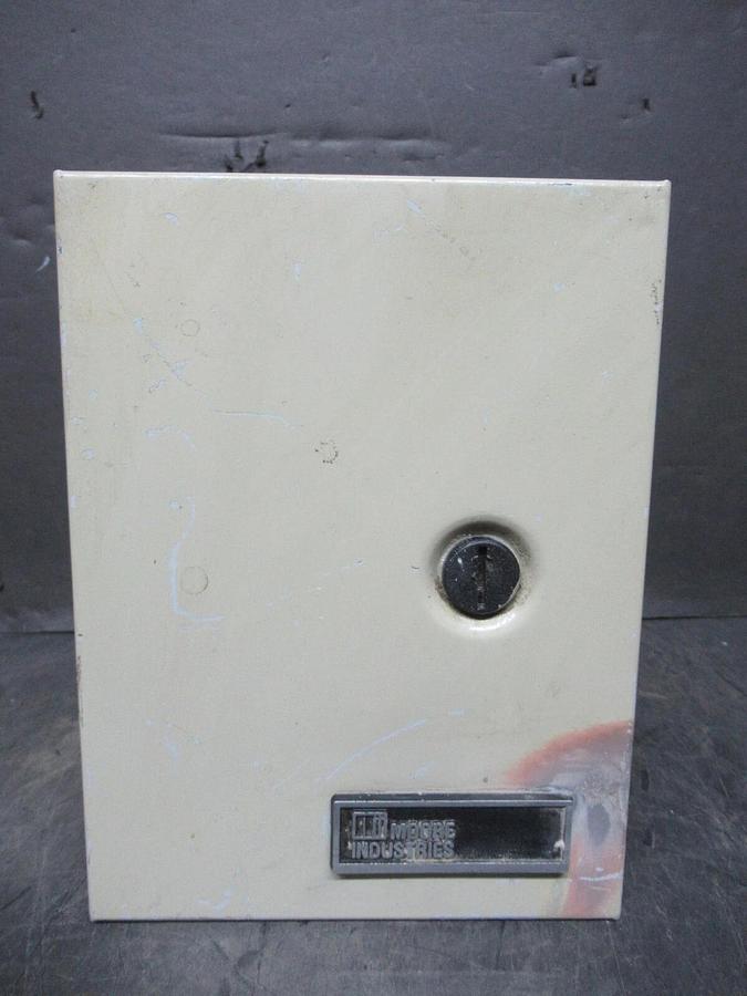 Used HOFFMAN ENCLOSURE A-HE8X6X4 W/ MOORE ASM/2X4-20MA/Z4-20MA/24AC ADDER SUBTRACTOR