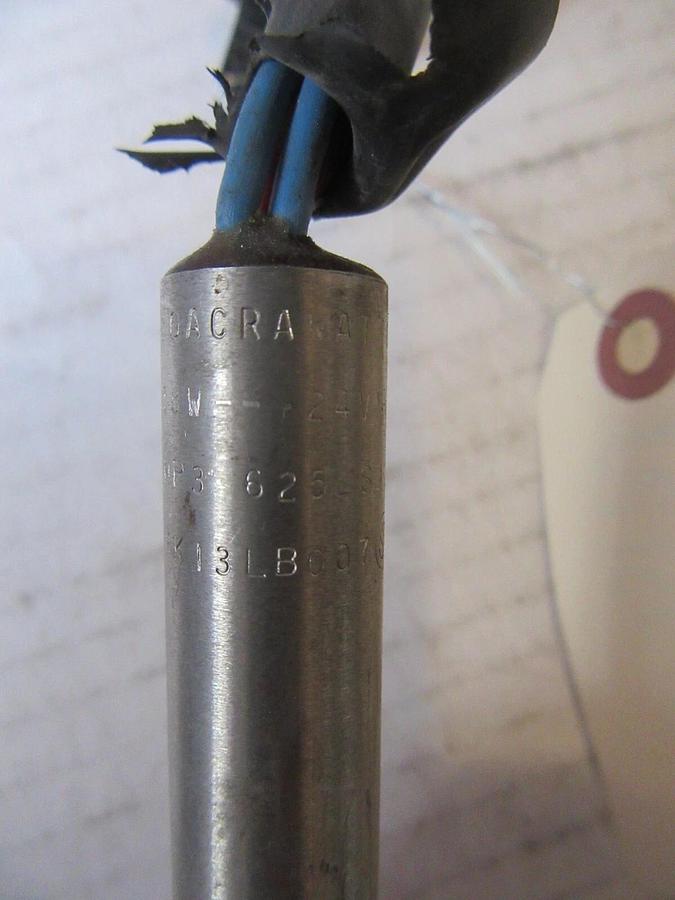 Used 10 ACRAWATT LIQUID LEVER SENSOR SWITCH CARRIER CHILLER HK13LB007 18W 24V 12" L