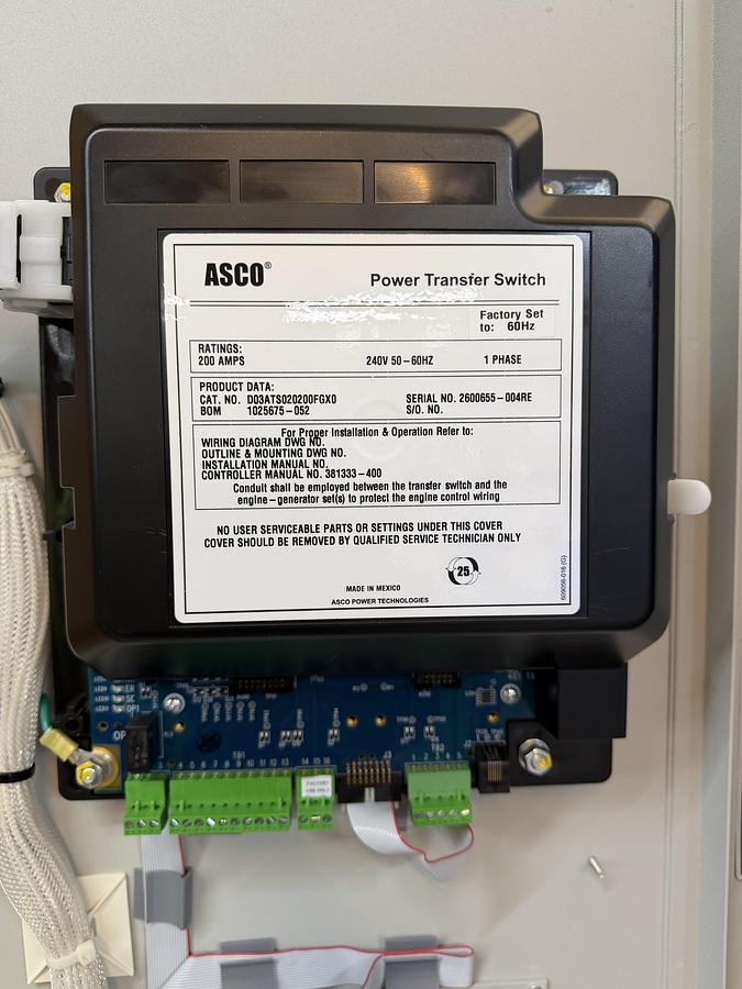 NEW ASCO AUTOMATIC TRANSFER SWITCH 480V 3-PHASE D03ATSA30200NGXF NEMA 3R