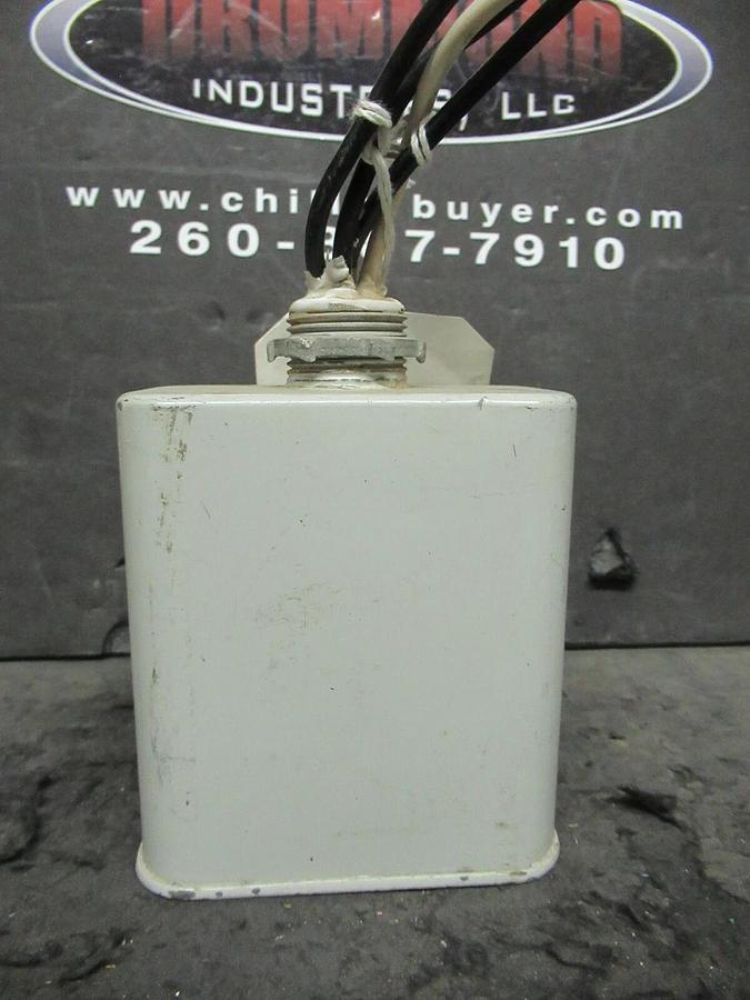 Used WESTINGHOUSE TYPE MV AUTOVALVE ELECTRIC SURGE ARRESTER 650 VAC 3 PHASE SUPRESSER