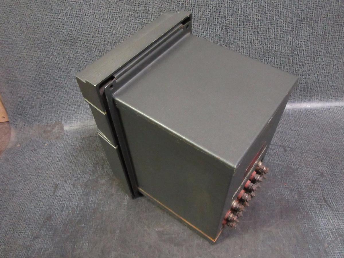 Used BASLER ELECTRIC PRP110 REVERSE POWER SOLID STATE PROTECTIVE RELAY 9055600100