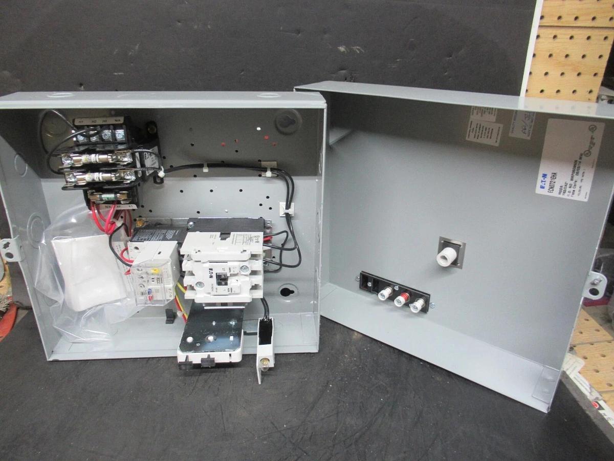 EATON MOTOR CONTROL STARTER ECN0721EHA NEMA: 1 W/ AN19DN0 27 AMP NEMA SIZE 1