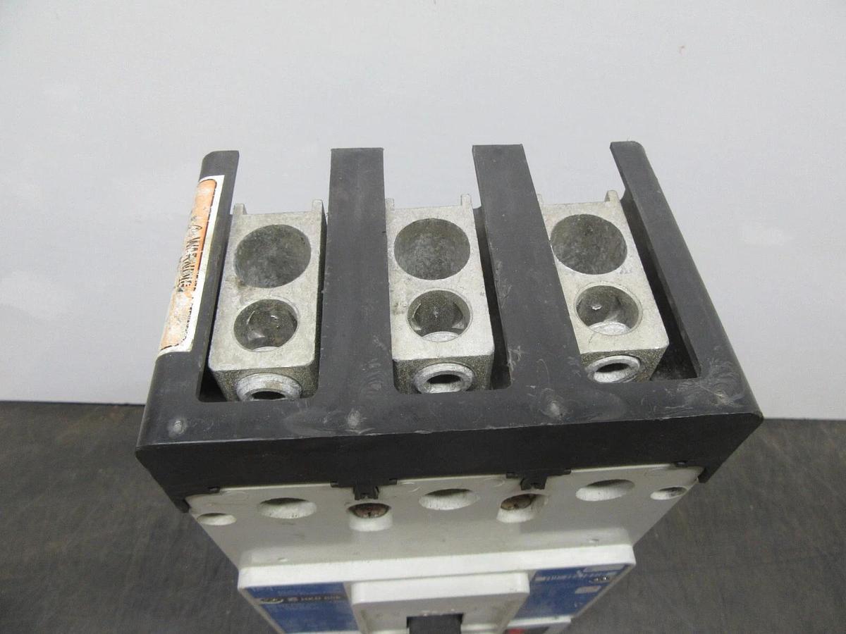 Used CUTLER HAMMER CIRCUIT BREAKER HKD3400F 600 VAC 400 AMP 3-POLE **WARRANTY**