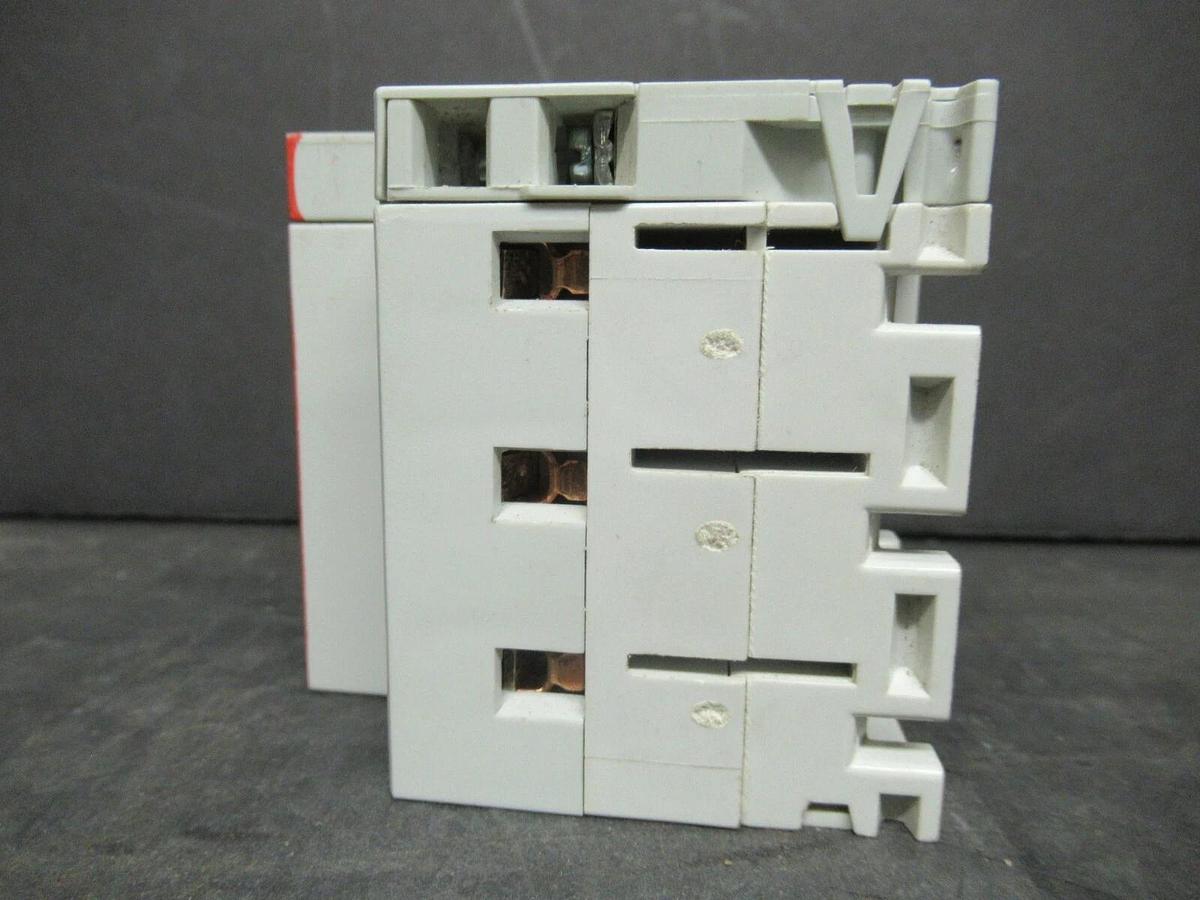 Used ABB MANUAL MOTOR START MS325 1.6-2.5 AMP 600 VAC W/ AUXILIARY CONTACTS