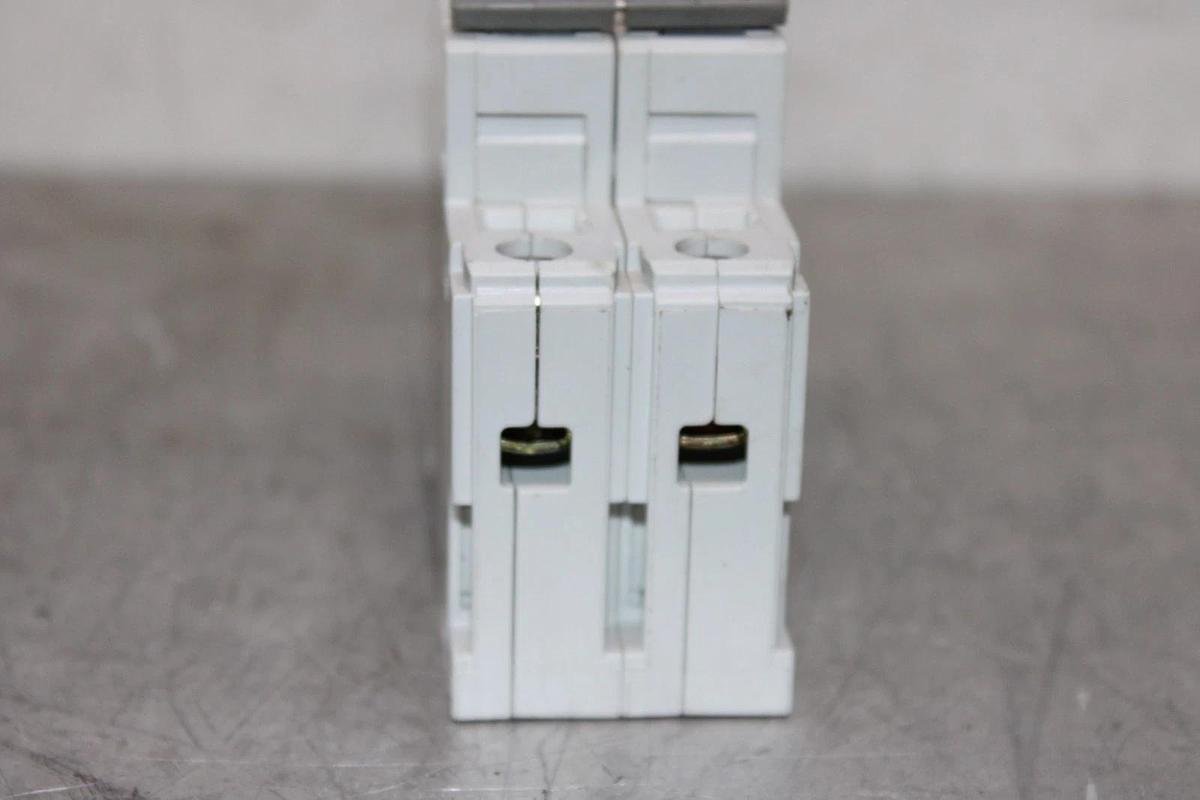 Used ALLEN BRADLEY CIRCUIT BREAKER 1492-ACB 277 VAC 6 AMP 2-POLE