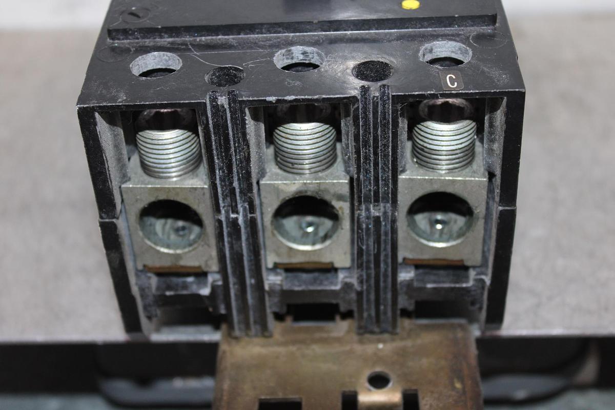 Used SQUARE D I-LINE CIRCUIT BREAKER KA36150 150 AMP 600 VAC 3-POLE