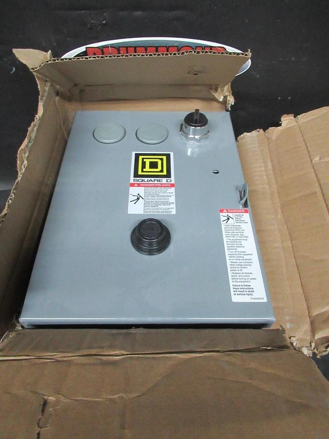 NEW SURPLUS SQUARE D COMBINATION STARTER 8536SCH3V08CF4H30X22 8536SCO3H30 NEMA 1