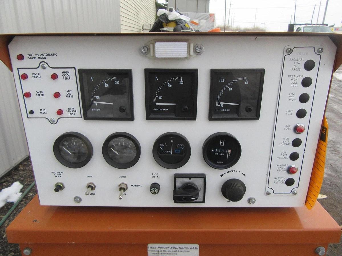 Used 50 KW DIESEL GENERATOR GENERAC 120/240 V 4.0 HINO ONLY 749 HOURS VIDEO SHIPPING