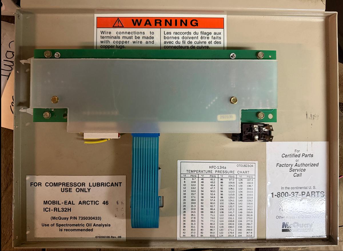 Used MCQUAY MICROTECH CONTROL PANEL 735030433 070200106 REV. 0B