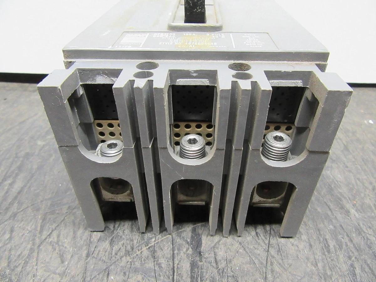 Used WESTINGHOUSE 3-POLE CIRCUIT BREAKER HFB3150 150 AMP 600 VAC 4976D04G46