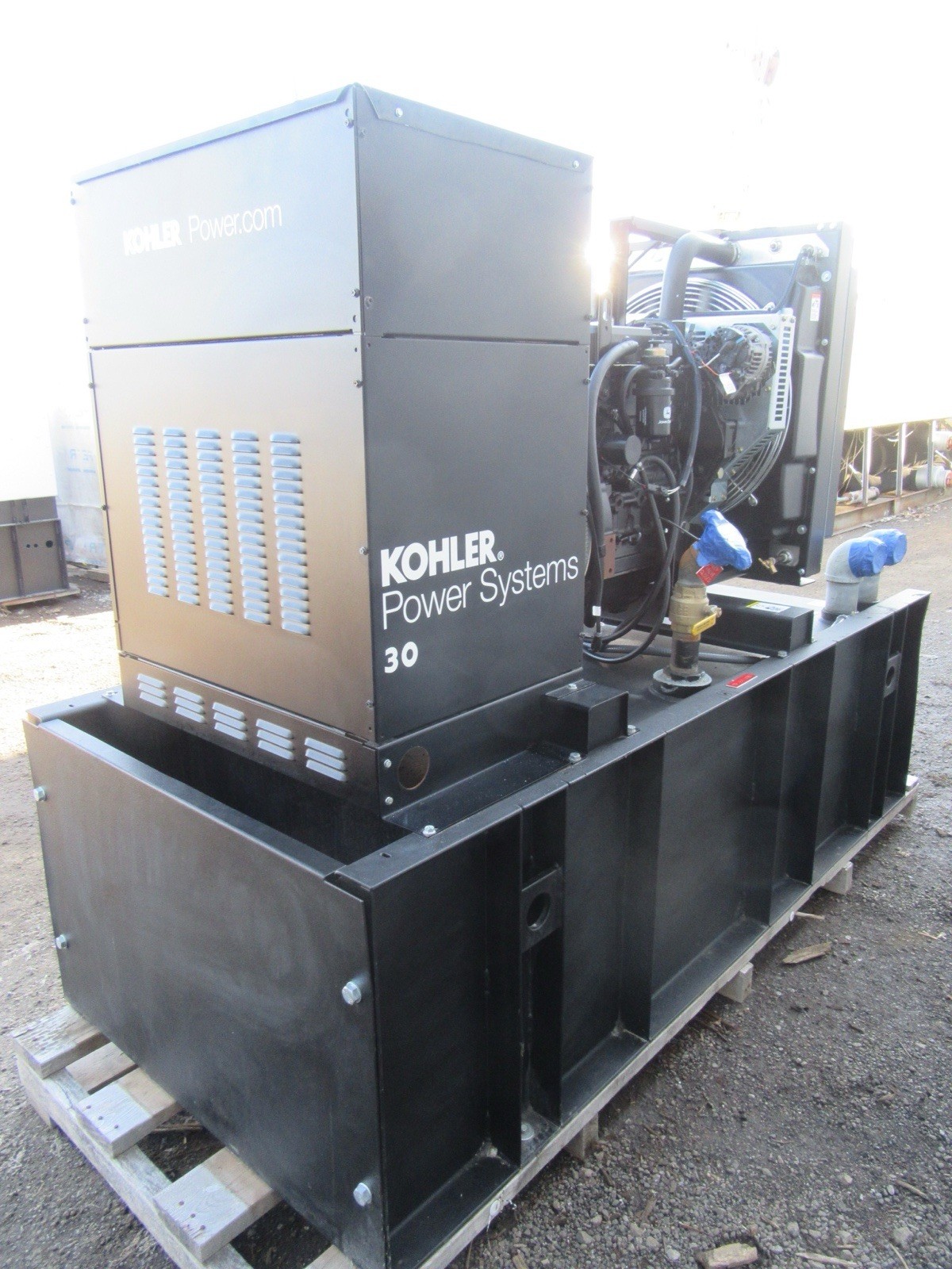 Used 30KW DIESEL GENERATOR KOHLER 120/240 VOLT 4024 JOHN DEERE 259 HRS SINGLE PHASE