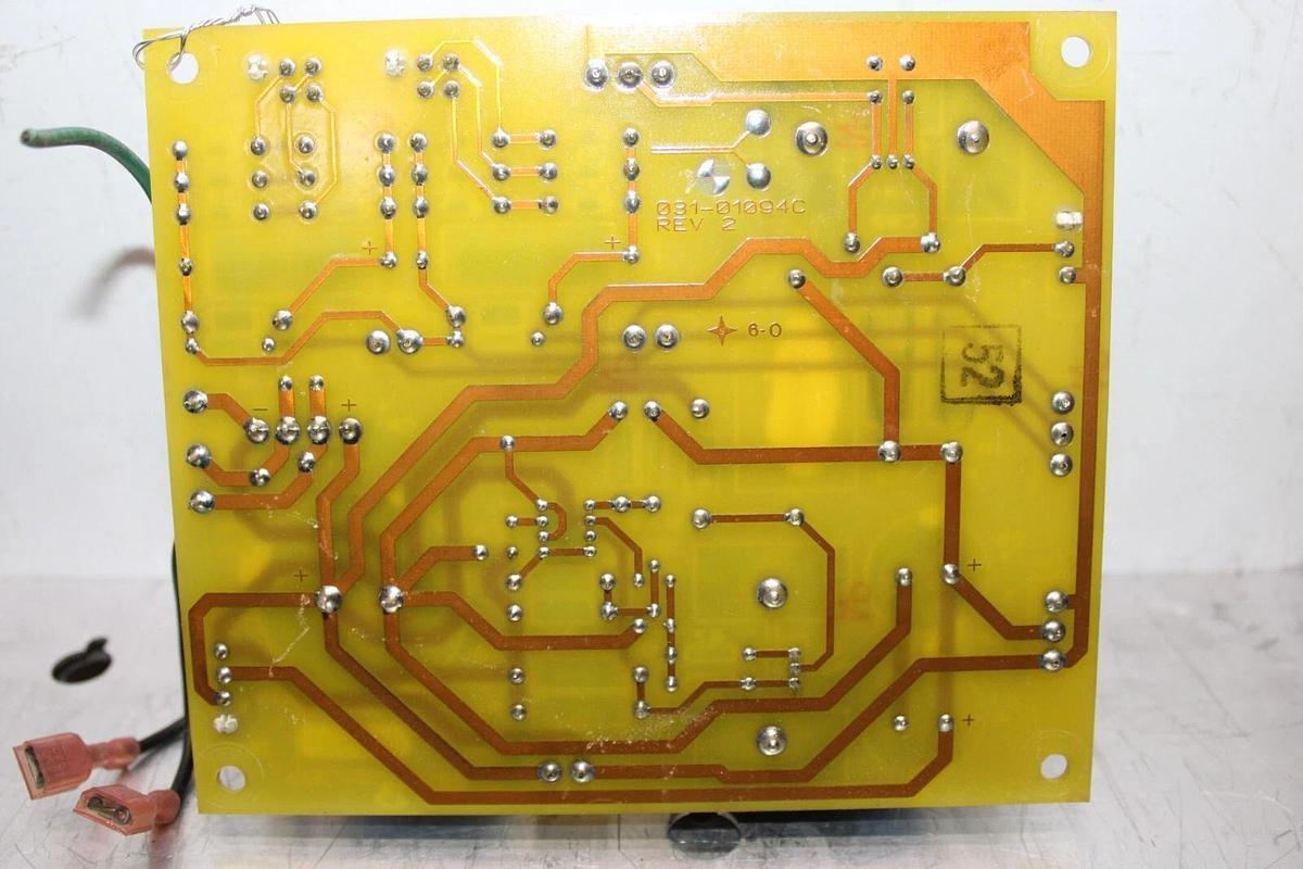 Used YORK HVAC CHILLER CONTROL CARD CIRCUIT BOARD 031-01094C000 REV. B *WARRANTY*