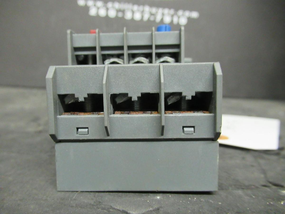 Used ABB STARTER B7-30-10 16 AMP 600 VAC 5 HP W/ T16-2.3 MANUAL MOTOR STARTER