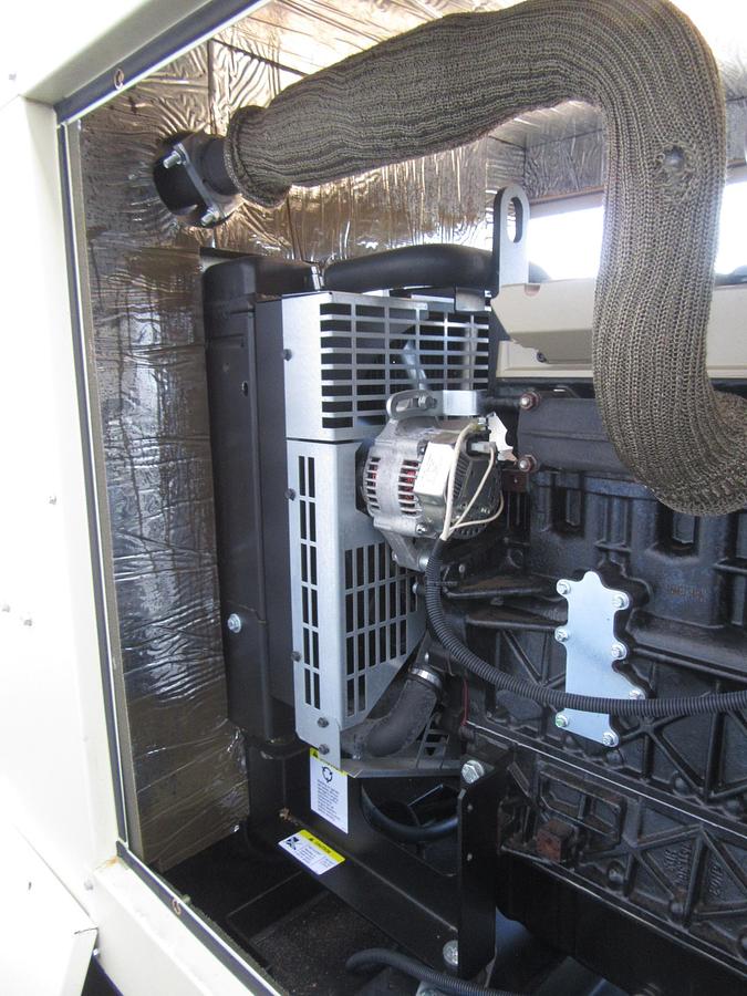 Used 20 KW DIESEL GENERATOR KOHLER 120/240V 20REOZK ENCLOSED ONLY 82 HRS