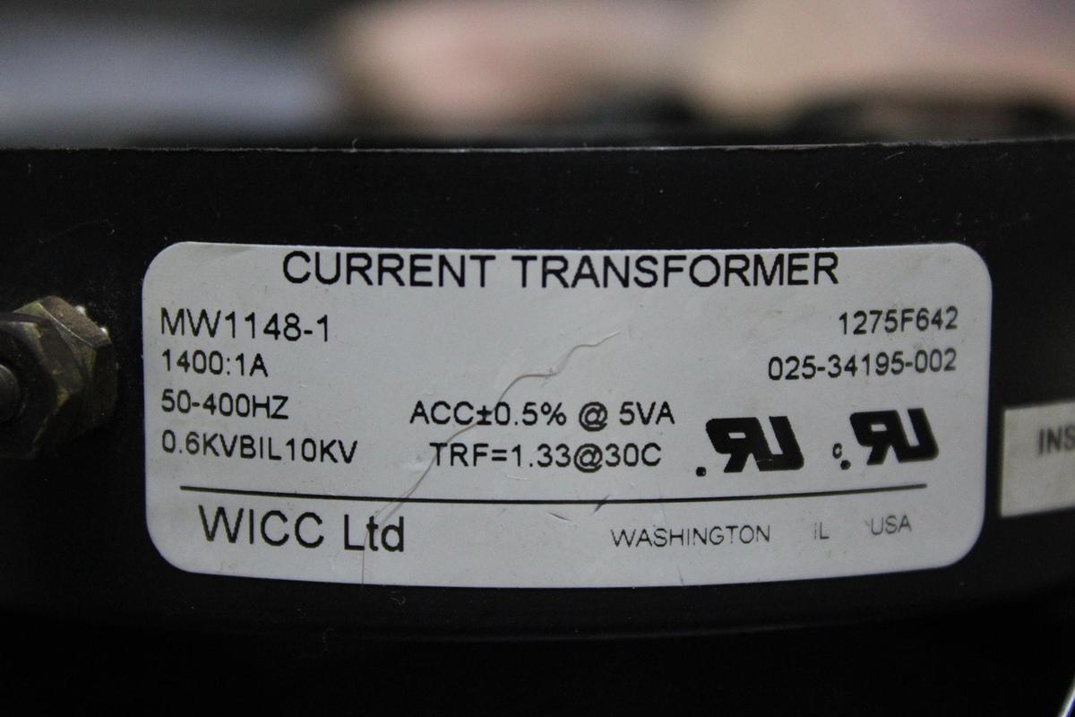 Used EATON CURRENT TRANSFORMER 42-3072-6 170SHT-601 600:5 AMP RATIO 600 VOLT