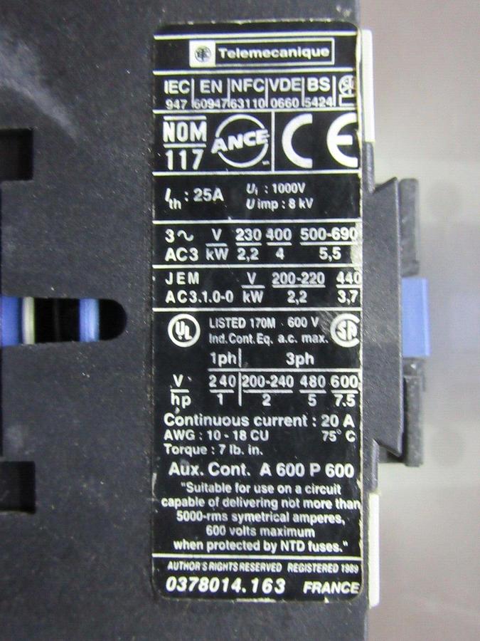 Used SQUARE D CONTACTOR LC1-D0901 600 VOLT 20 AMP 7.5 HP COIL: 110 VOLT