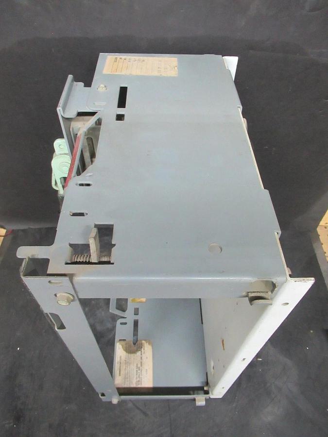 Used CUTLER HAMMER MOTOR CONTROL BUCKET 17" CHASIS 600 V NO BREAKER / STARTER W/ DOOR