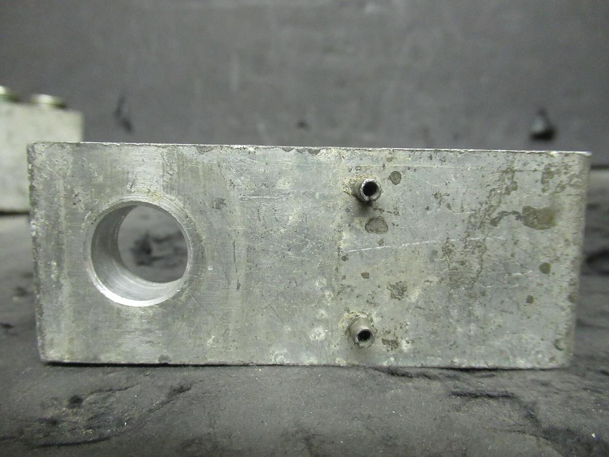 Used (2 QTY) SQUARE D A-800S 1 SINGLE BARREL MECHANICAL CONNECTOR LUG TAP 800MCM  3/0