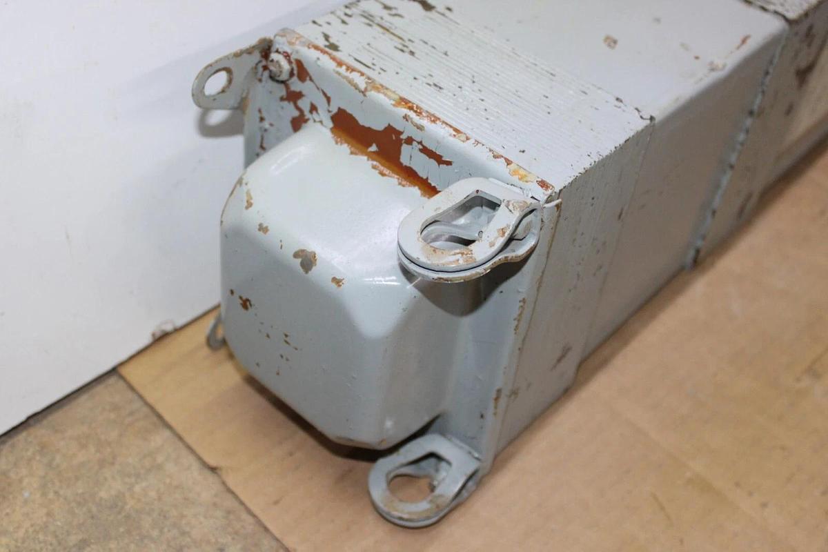 Used 3 KVA GENERAL ELECTRIC TRANSFORMER 9T21A4001 3-PHASE PRI: 480V SEC: 208Y/120V