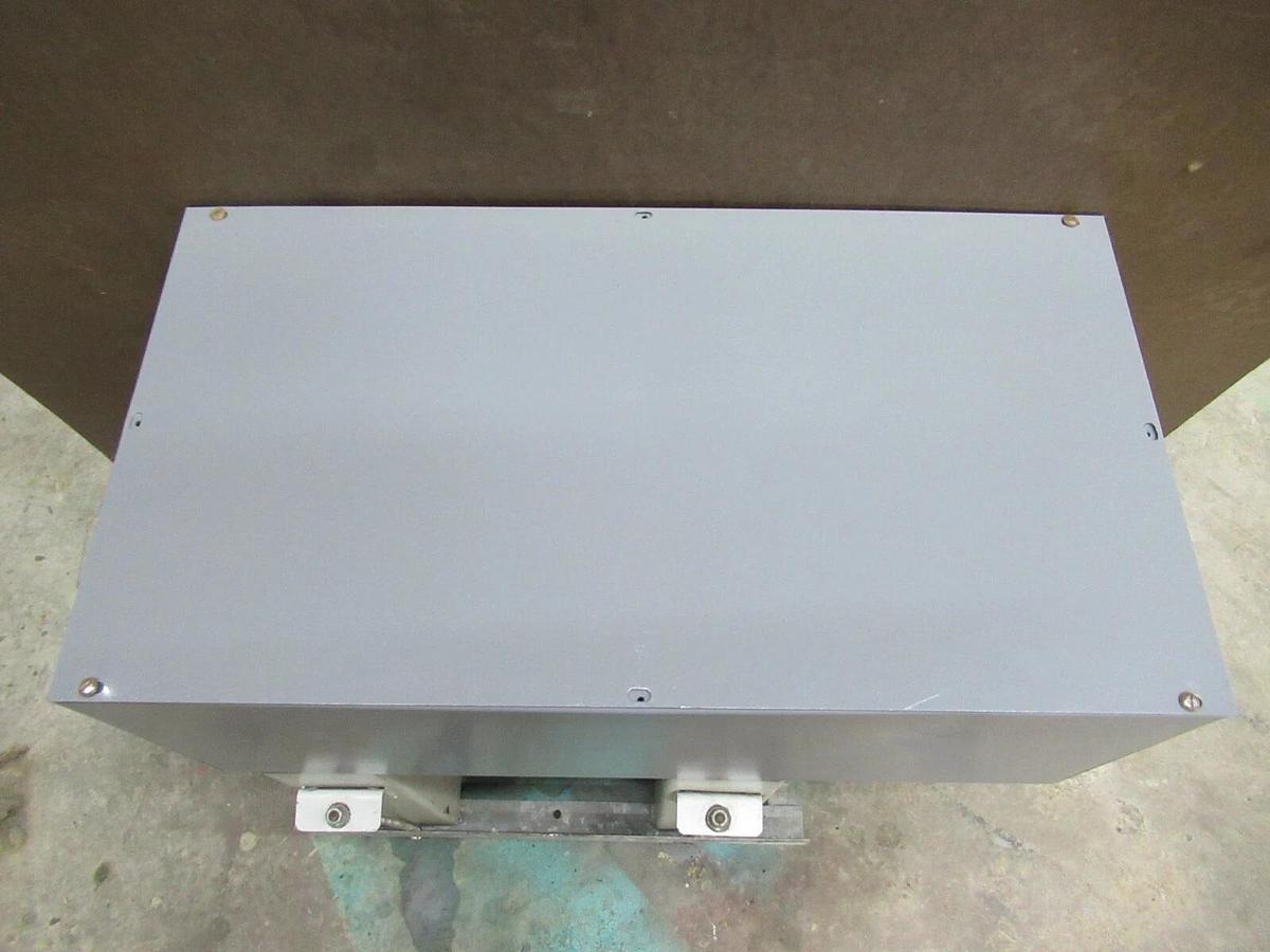 Used 100 KVAR (2-EA 50s) WESTINGHOUSE 480 V DYNA-VAC CAPACITOR BANK 1N02480A21A 3 PH