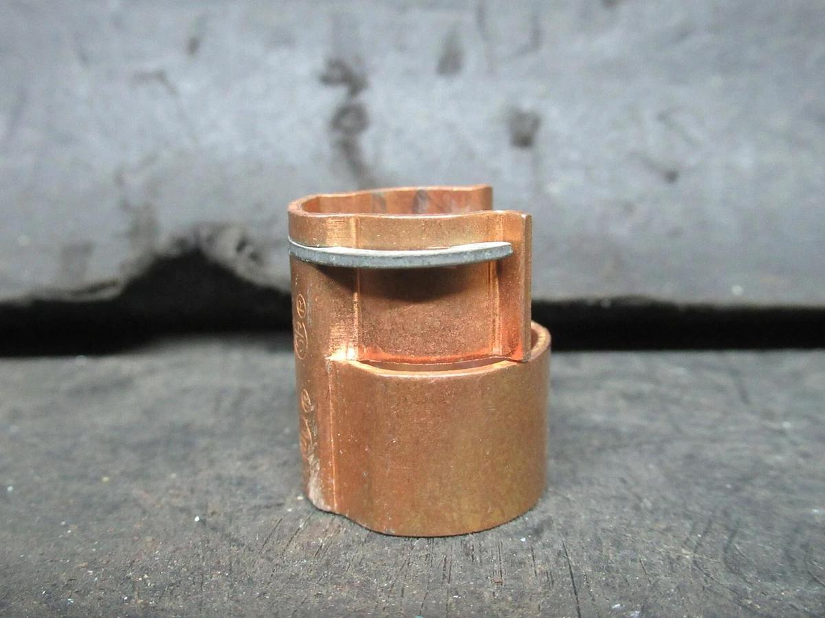 Used BUSSMANN FUSE REDUCER CLIP SET 263R G-S-632 30 AMP **WARRANTY INCLUDED**