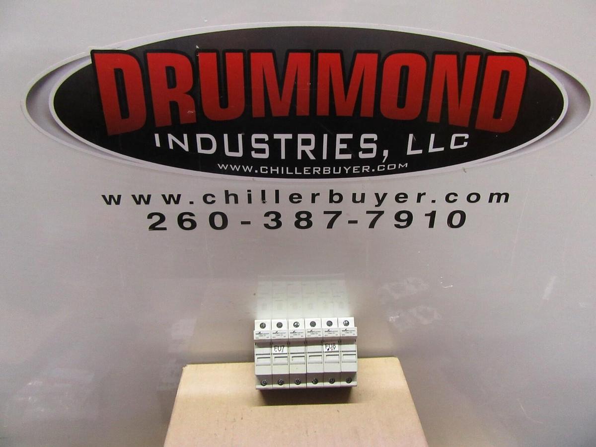 Used LOT OF 2 BUSSMANN FUSE HOLDER CHCC 600 VOLT 30A 50/60 HZ 3-POLE CLASS CC FUSES